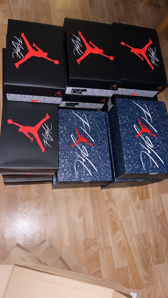 20 pairs and more on the way.
P: <a href="/ByteProxies/">Byte Proxies</a> 
B: @DemonRaffles <a href="/KodaiAIO/">Kodai</a> 
G: @NotifyEU