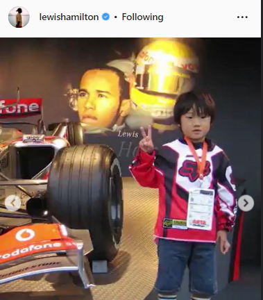 Im_ED__'s tweet photo. WHAT HAPPENED OMG and pierre tagged yuki in comments https://t.co/ZCNhbPdGec