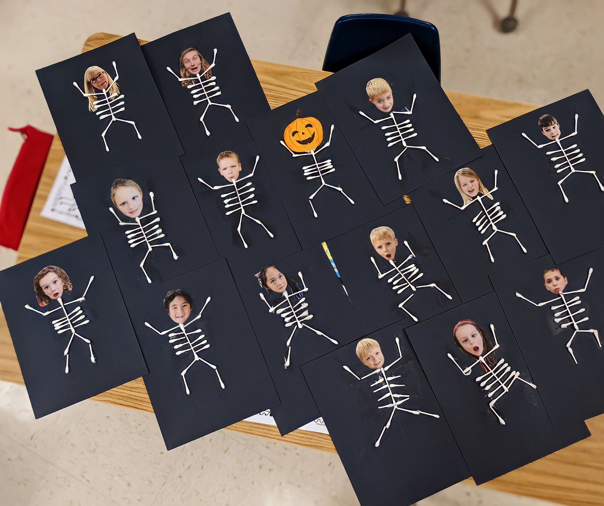 MrsFries_3884's tweet photo. A bone chilling Halloween with these littles!! @dalton9_debbie 
#ges #Kindergarten #Halloween #crafts https://t.co/bh7aKIGbWQ
