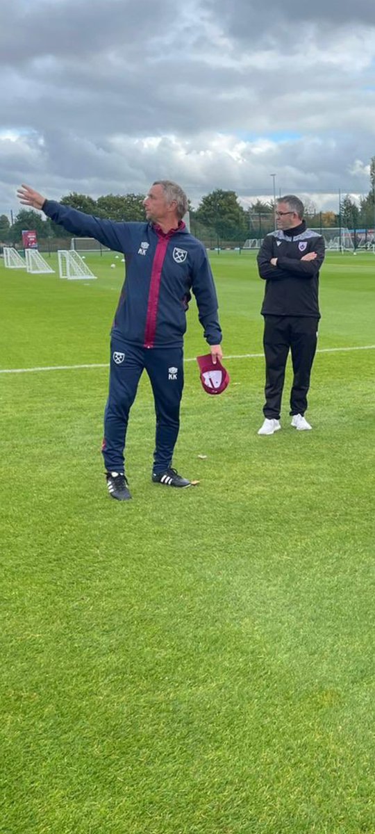 What a week... started off with a visit to West Ham academy for a few days. Getting in a Premier league match at the London Stadium, followed up by a weekend away in Manchester to watch Man United play West Ham and finished off today with a visit to Glasgow.