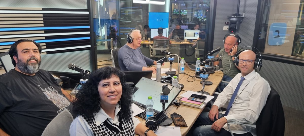 הצטרפו אלינו במשדר המיוחד ברשת ב', אריה גולן, רוני קובן, יואב קרקובסרי, זאב קם ואני עם צוות ענק כאן באולפן ובכל השטח ..