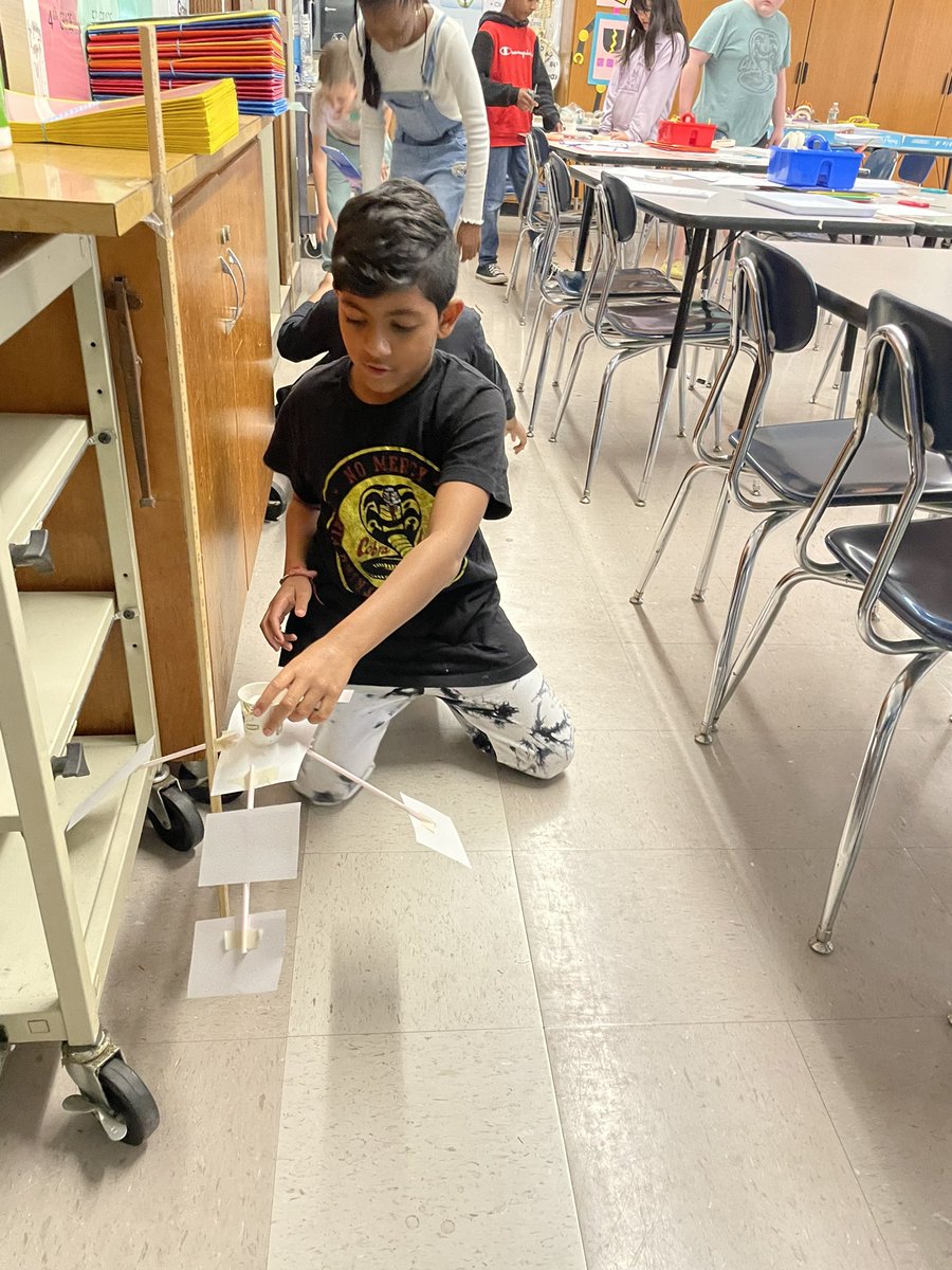 We got to build and test our Lunar Landers today. Look out <a href="/NASA/">NASA</a> , here comes your newest engineers! <a href="/meadowbrookem/">MeadowbrookSchoolEM</a> <a href="/emeadowschools/">East Meadow Schools</a>