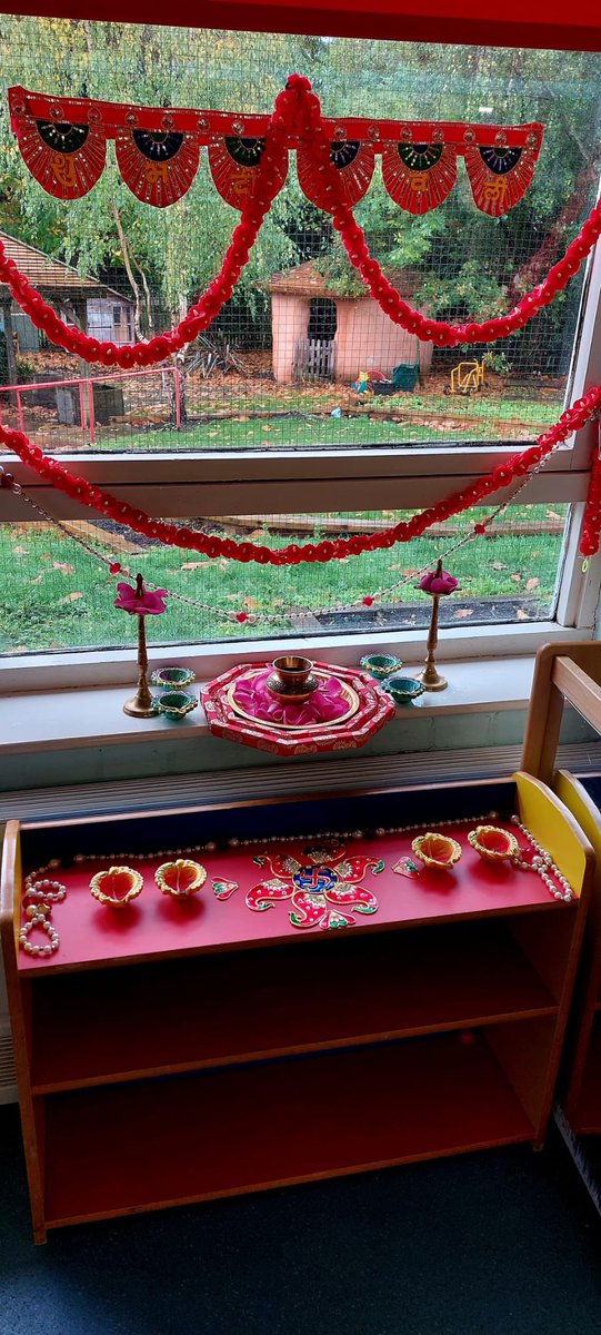 We have been learning all about Diwali this week in school…what a fabulous display in Nursery! 🪔