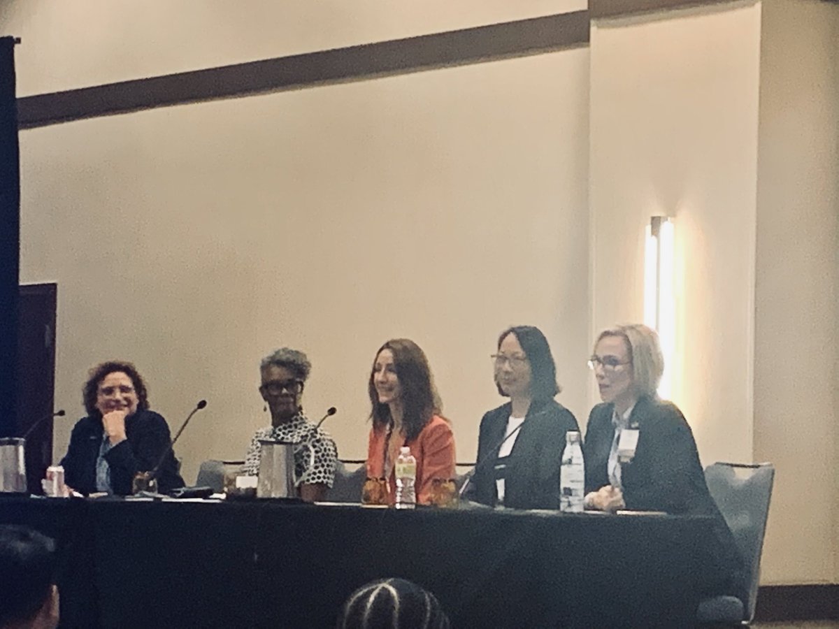SticklerSM's tweet image. “Transit General Managers: What Next?” Great conversation with a powerhouse of female CEOs and @WTS_Org members. Special shout out to @ms_eagan, WTSI Board Member. #railvolution #mpact