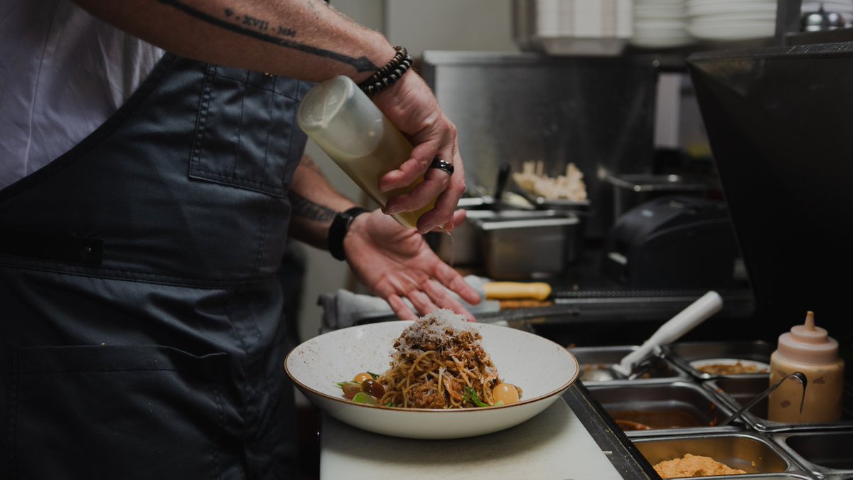 Whether you are vegan or not, our Vegan Spaghetti Bolognese is pasta-bly one of our best dishes! 🍝

#WorldVeganDay | #RichmondMoments
