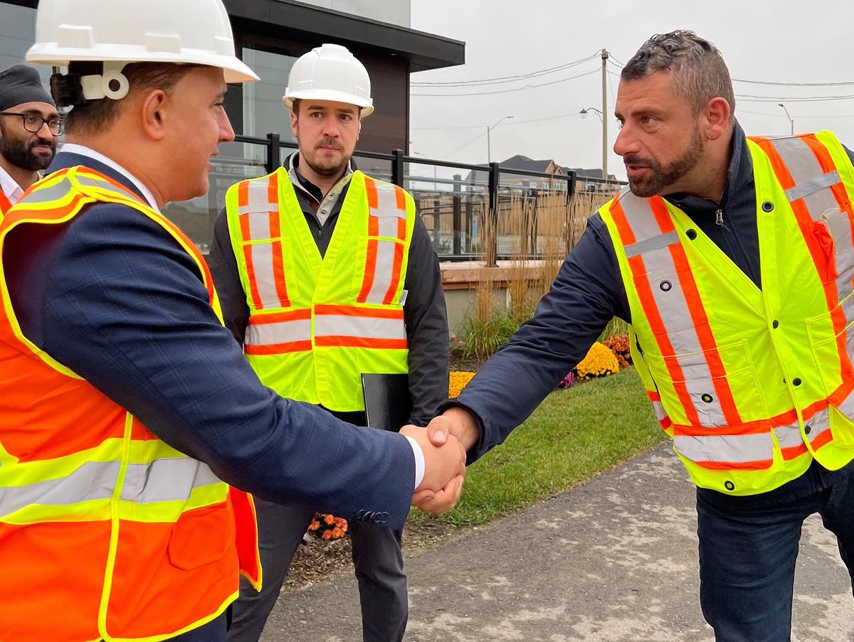 MichaelParsa's tweet photo. Sustainable homes like the ones being built in Markham by Mattamy Homes are energy efficient and innovative.

#MoreHomesBuiltFaster will reduce lengthy delays &amp; speed up development approval timelines so we can get shovels in the ground faster on important projects like this one. https://t.co/xiHrVvcRUp