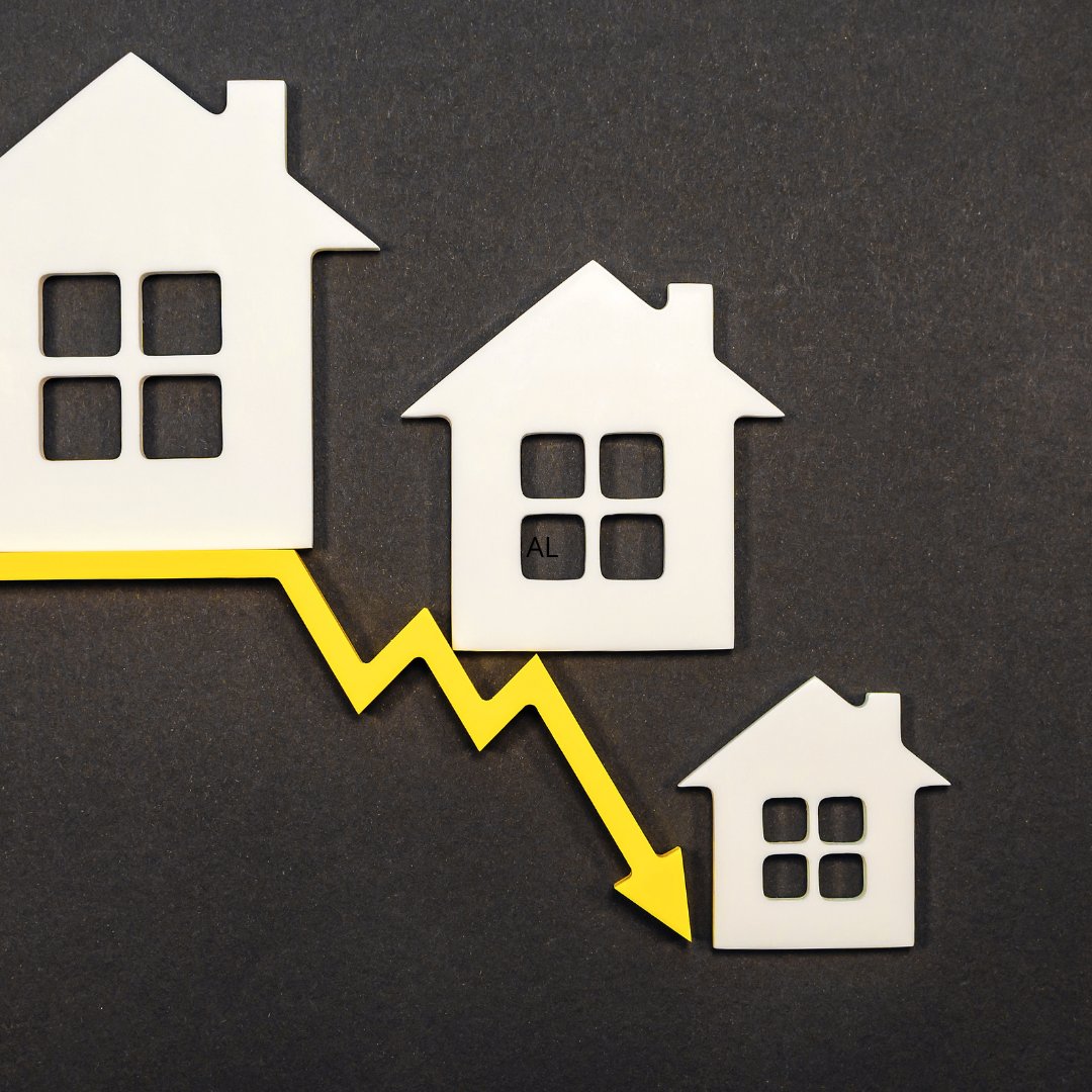#Home #prices in September were down in 98 of the 100 biggest markets. Find out which two remained at their summer price peaks: nextmortgagenews.com/news/home-pric…