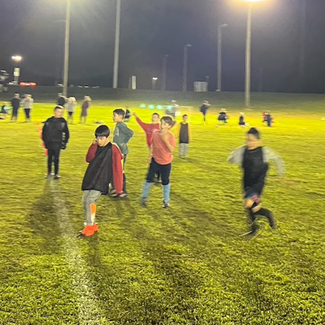 crusa_fcb's tweet photo. A few pics from our recent CRUSA IM Friday Night Lights Session. The event was a huge success with close to 100 players joining us under the lights! #CRUSA_FCBucks #LetsJustPlay https://t.co/mYHfRKBF1q