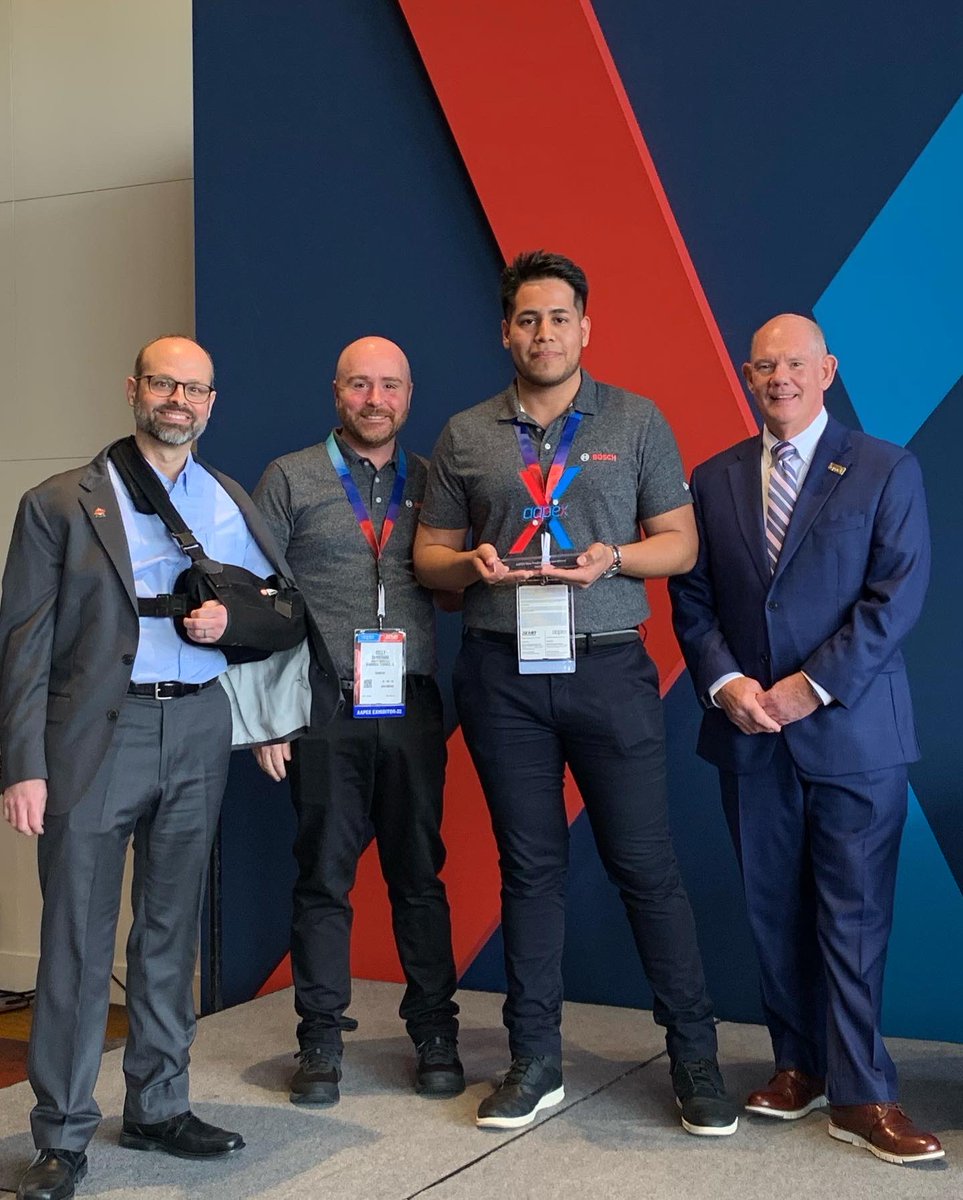 Proud to announce our new TPMS QUICK FIT Sensors were named a winner in the AAPEX New Product Showcase! #AAPEX2022 #BOSCHAAPEX