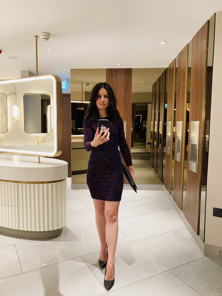 You couldn’t make up the life of Tanya Rai. One week I’m in bits, the next I’m in London Hilton Park Lane for the Broadcast Sports Awards and I’ll be presenting the award for Best Social Media Campaign Category YAY! #bsportsawards22