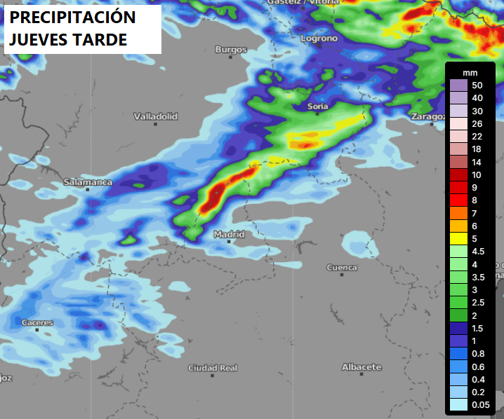 El jueves llegará un frente desde el noroeste peninsular. El Sistema Central frenará gran parte de la precipitación en la vertiente norte, por lo que las lluvias que entren a #Madrid serán realmente escasas. Sin embargo, la tarde promete ser otoñal, con viento y más frío.