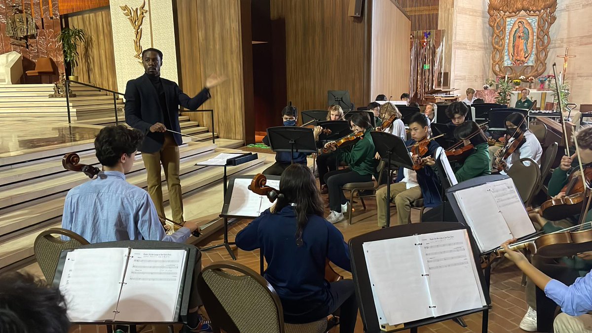 BroTimFSC's tweet image. Sacred Heart Cathedral Prep (San Francisco) students preparing for today's beautiful All Saints Solemnity Mass at Cathedral of Saint Mary of the Assumption.