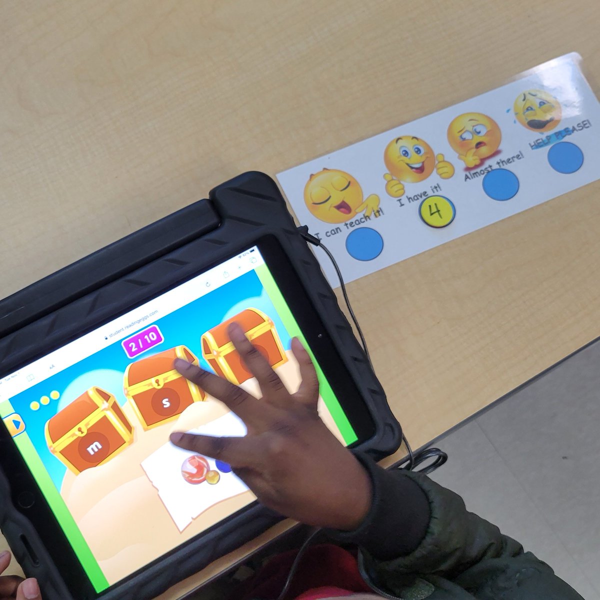 CamriDorsey_TAG's tweet photo. @anesha_williams has
created a classroom environment with many opportunities for #StudentAgency 😍
During #PersonalizedLearning students take initiative in communicating their understanding!
@APSTAGAcademy @SparkyTeach @melsithole @SharpeSystems https://t.co/GFxT4MSicB