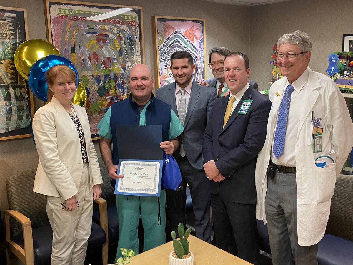 OchsnerRads's tweet photo. Dr. Paul Gulotta was awarded Provider of the Month for Ochsner Medical Center, going above and beyond for our patients @OchsnerHealth @OchsnerEdu #radres #NIR https://t.co/dJMllL7lyU