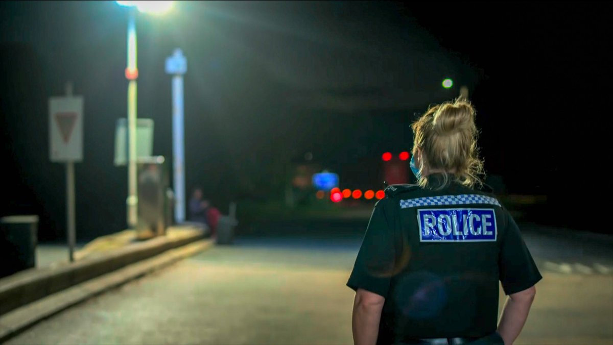 syptweet's tweet image. Our last episode of #ReportedMissing starts at 9pm tonight on @BBCOne will you be watching?

Over the last four weeks, the episodes have shown our officers as they search for missing people in #Southyorkshire 

We hope you have enjoyed seeing this different side to policing!