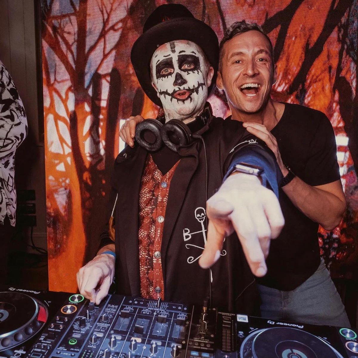 Well that was some Halloween 🎃

Our Biggest Platform47 show to date, wow what a night!  Can’t wait to share what plans we have coming, gonna be next level. 😁

Big shout to all the DJs and entertainers, you all smashed it 👏🏼👏🏼

What a Party 🔥