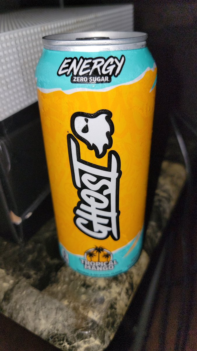eldoctor2k's tweet photo. First time trying this ghost drink out lets see what the hype is!!!! #energydrink #ghostbev @GHOSTBEV https://t.co/LWqXjQeqyg