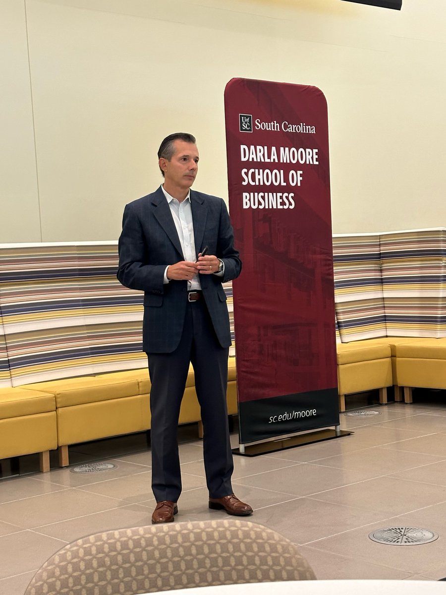 MooreSchool_CES's tweet photo. Thank you to Christian Meisner, SVP and Chief Human Resources Officer at Kaiser Permanente for joining us today at @MooreSchool . Thank you for sharing HR talent strategy best practices with our MHR students.

#objectivesource #hrleadership https://t.co/AyMPfp9toB