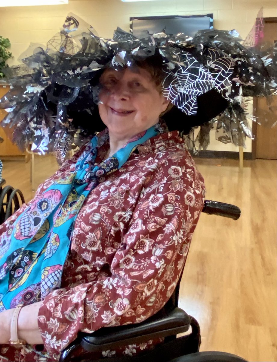 ESResidence's tweet image. Happy Halloween @ESResidence!