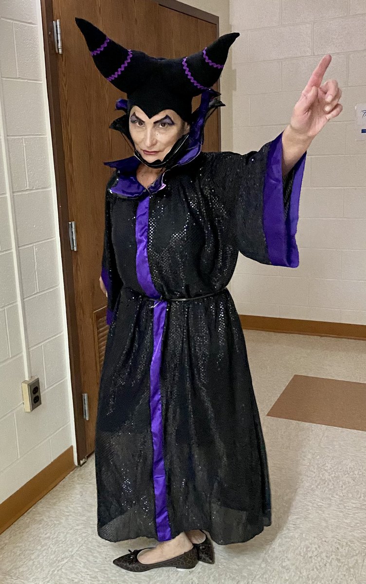 ESResidence's tweet image. Happy Halloween @ESResidence!