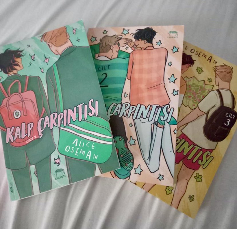 kalp çarpıntısı / heartstopper satış 📒

ilk 3 cildi toplu satiyorum hepsi hasarsiz, fiyati dmden konusabiliriz tam bilmiyorum karar veririz. 
odeme ppra karg nasi isterseniz 

<a href="/mangatakastr/">manga satis takas</a> @randomgoodss @bujo_sell