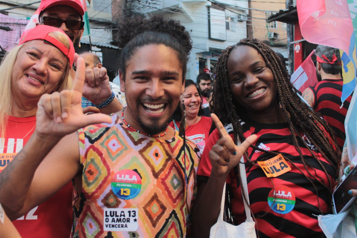 martagilriesco's tweet photo. #LulaPresidente2022 #Favela #RiodeJaneiro https://t.co/XX9HvkV6Qj