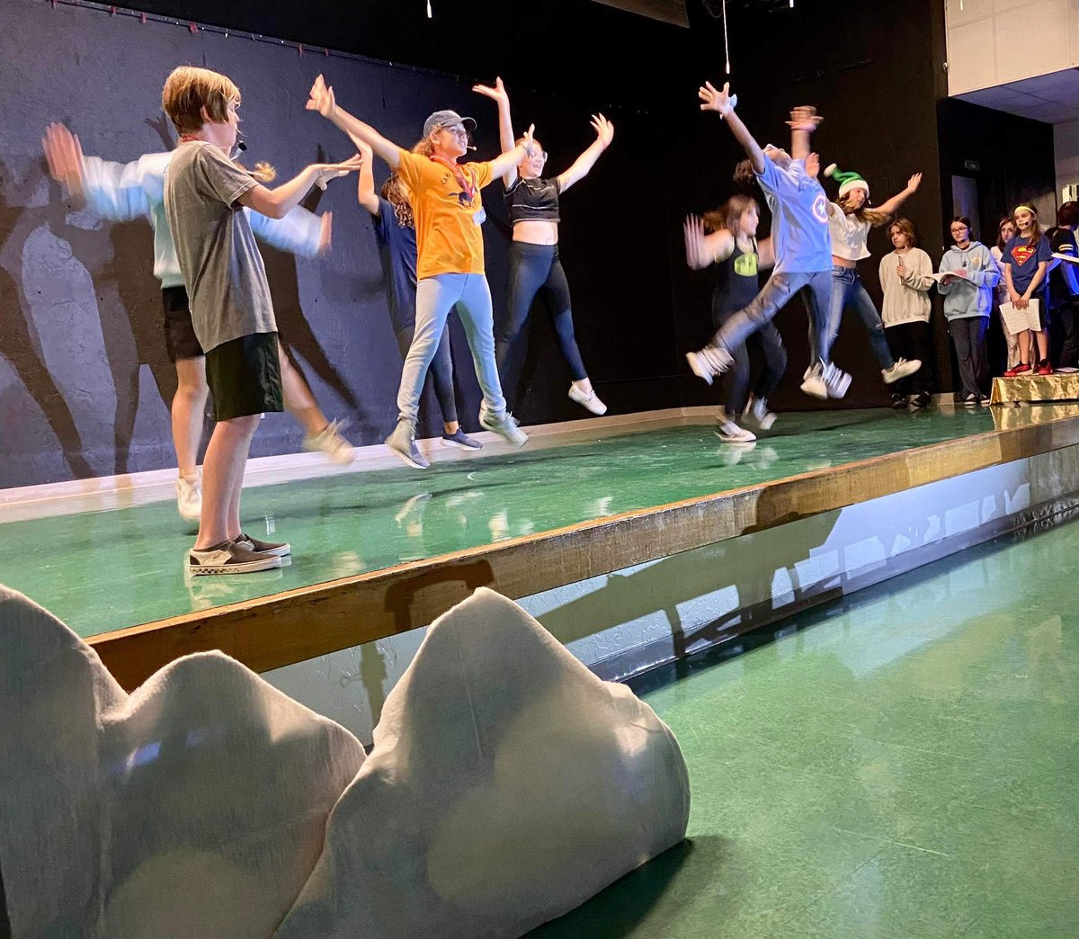 Courtney Hess tweet media