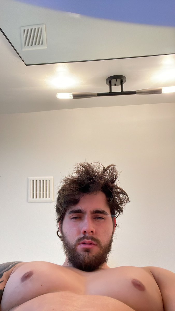 Tyson Steven on X: Me logging onto twitter, dick in hand, looking for the  good porn t.coX46KX76Ix2  X