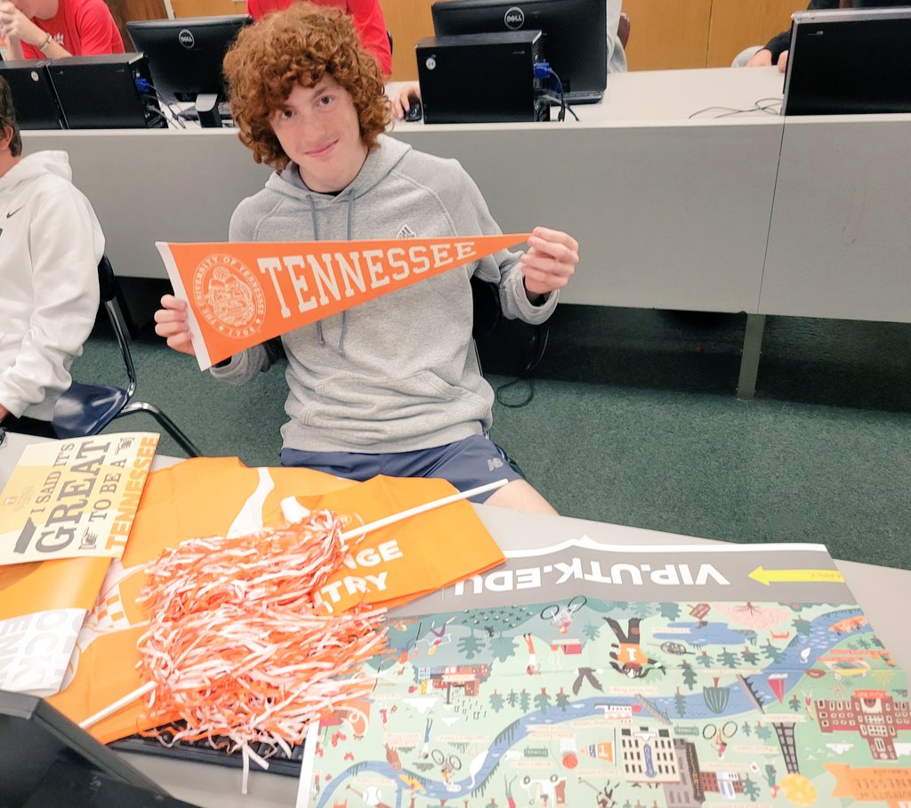 Angie Albaugh tweet media