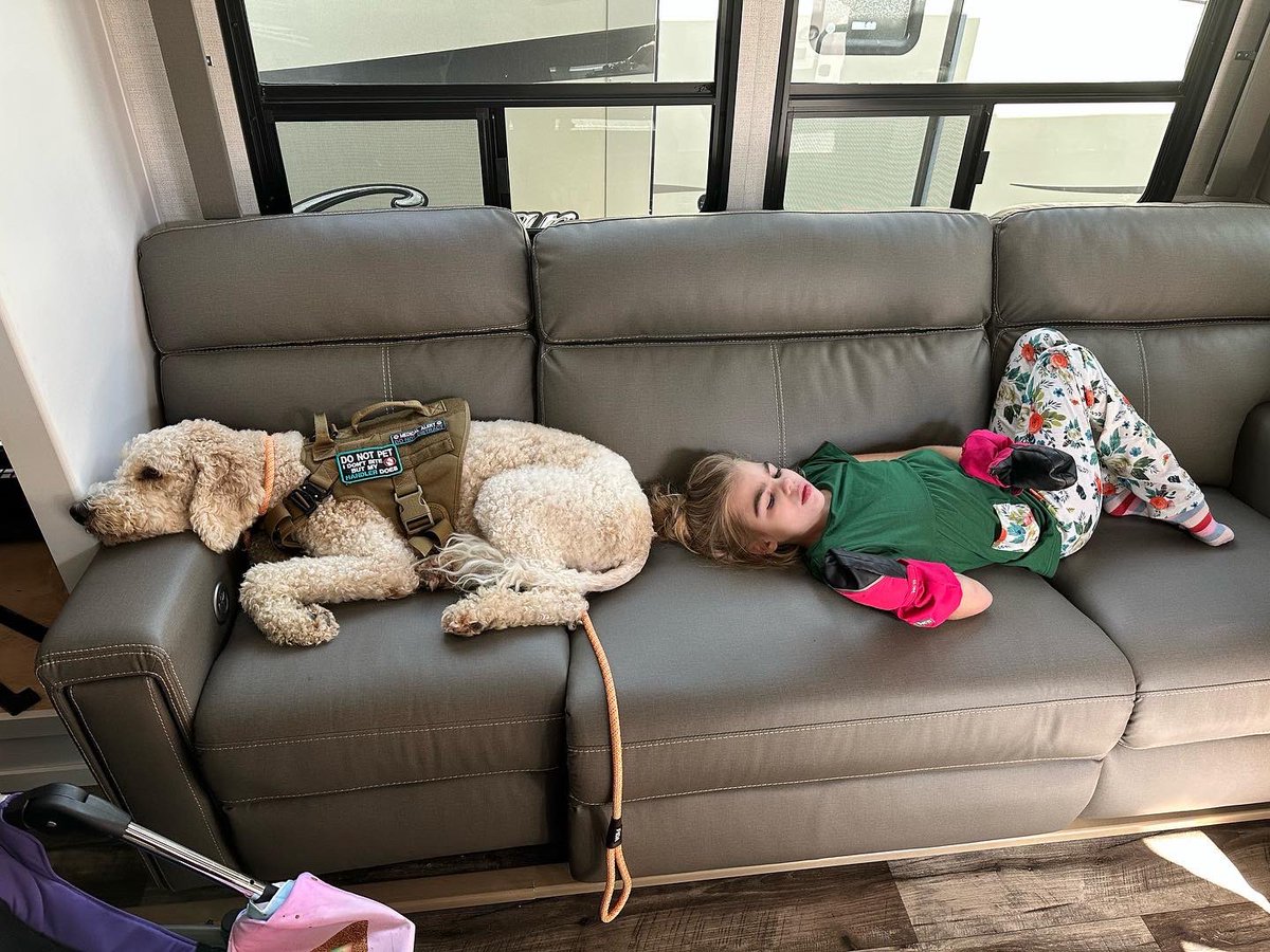 CEOHaidynsHope's tweet photo. Hoping we can create a plan with @CampingWorld and travel with our girl again!
This gently used 5th wheel/toy hauler would be perfect for our medically complex babe. She loved it. Thank you @marcuslemonis for commenting on our IG &amp; inspiring us to see if we can collab with CW. 🫶🏼 https://t.co/Bo0EyzoxGy
