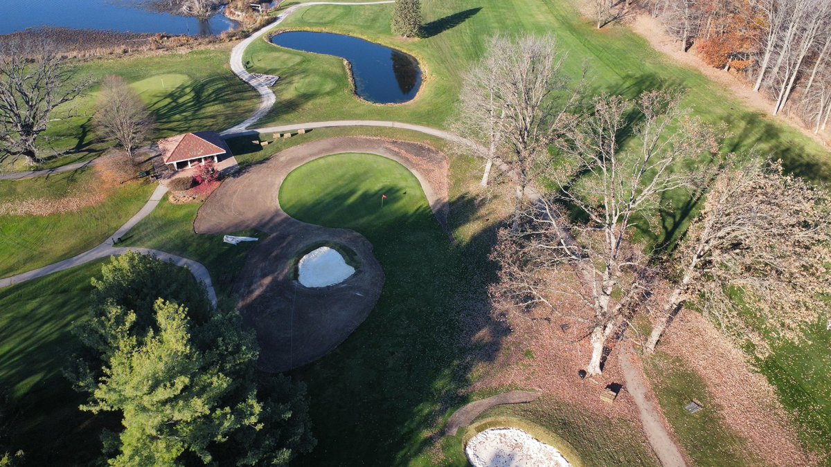 SeanMcGorisk's tweet photo. Bunker renovation is in full swing. https://t.co/TAP7Sm5xJq