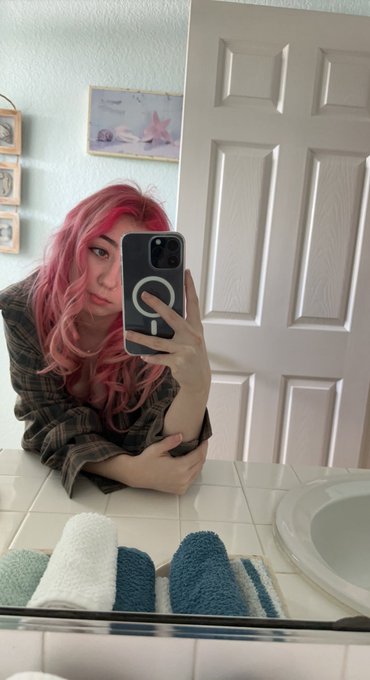 Just took the fattest piss 😎🥰😋 https://t.co/Pqmb2ZOy75<a href="/tag/mothersday"class="tags"><span>#mothersday</span></a><a href="/tag/mommy"class="tags"><span>#mommy</span></a><a href="/tag/mothersdaygift"class="tags"><span>#mothersdaygift</span></a>