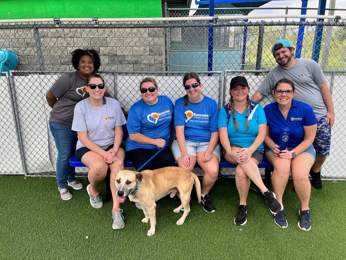 SuncoastCU's tweet image. Every October, Suncoast employees come together to celebrate Pay It Forward Day, an annual day of giving back to the community. Since our communities were impacted by Hurricane Ian this year, we decided that we will keep our Pay It Forward spirit all year long. #PIFD #Community