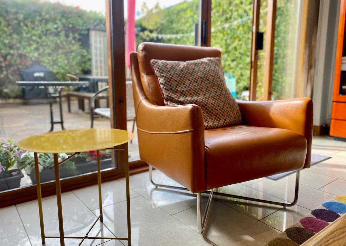 KeaneThompson's tweet photo. 🚨NEW LETTING🚨stunning 3 bed, 3 bath home which is designed and decorated to a very high standard.
👉🏻 https://t.co/VknraaVW2f. #keanethompson #dublinestatesgent #irishproperty #rentingyourhome #dublinrentals #glasnevin #dublin11 #sandyford #sandyfordvillage #dublin18 https://t.co/5AK0GNszPD