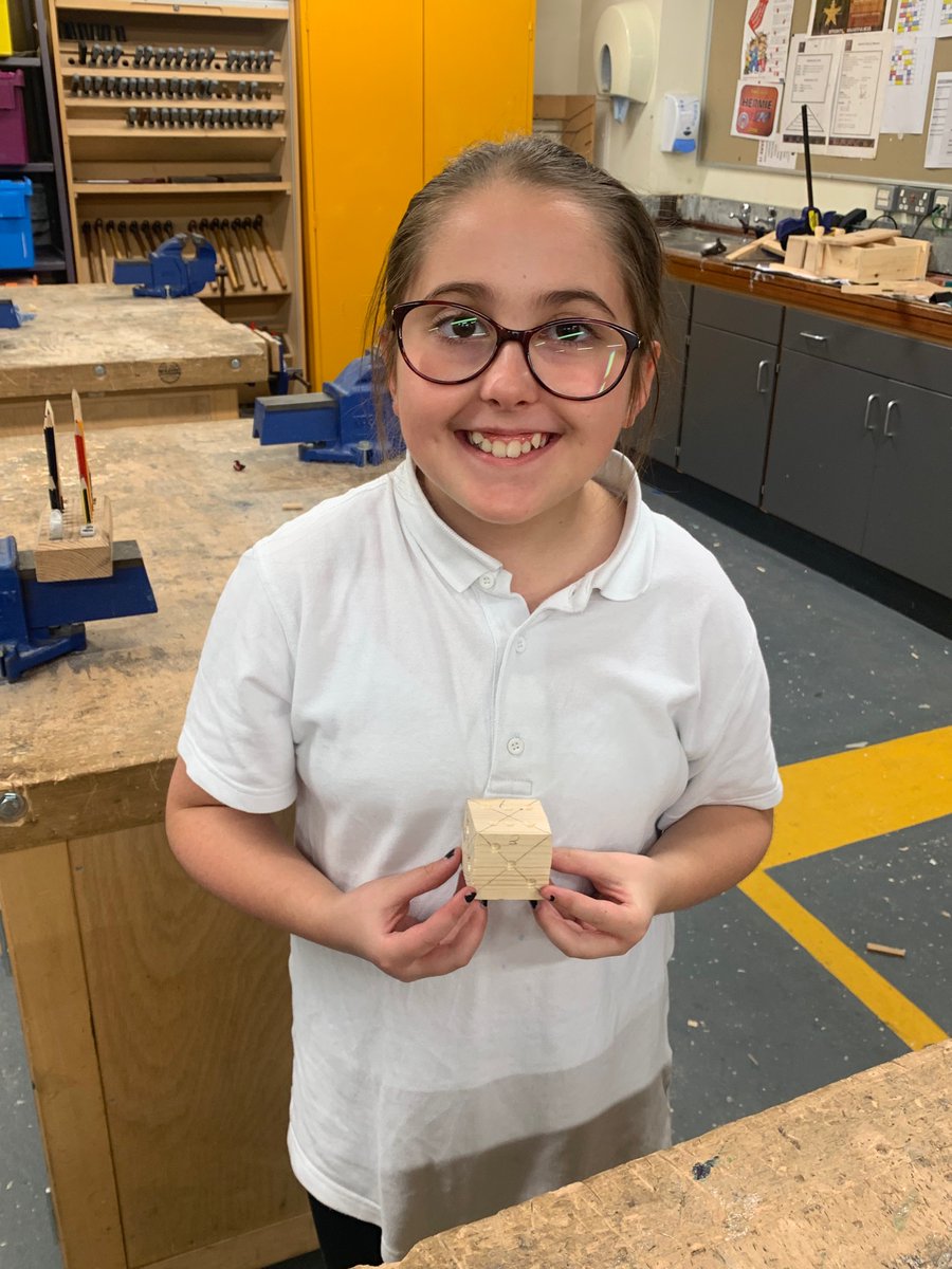 Team Tech were delighted to have so many of our young people demonstrating their skills in our department tonight! 🤩 It was a pleasure to meet some of my Bute house pupils younger siblings.💙
This little one is also a future Tech star! ⭐️ #OpenEvening #WeAREHermitage