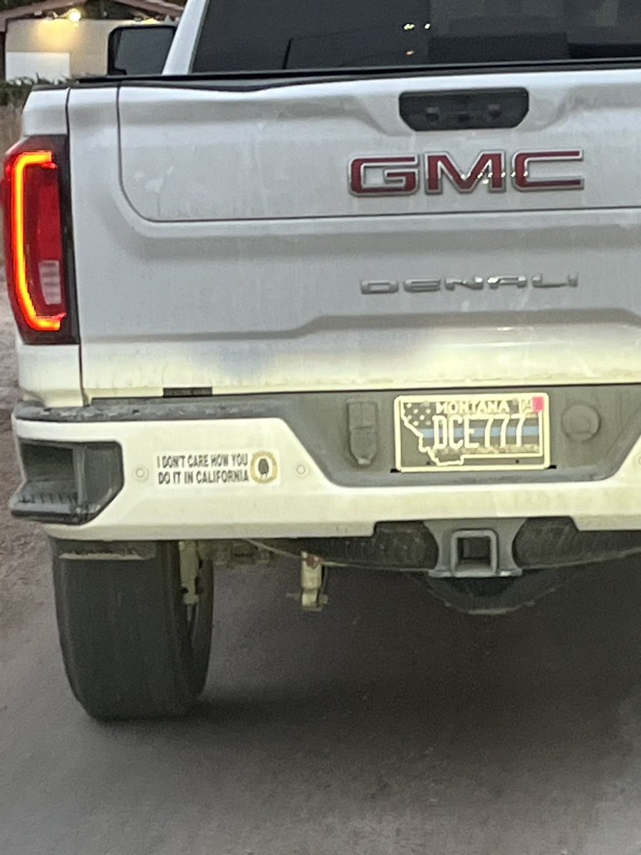 Visbal2Michael's tweet photo. I am in the most beautiful state in the country, Montana. Note the bumper sticker on the left, that is wisdom. https://t.co/VvcH6B0PGh