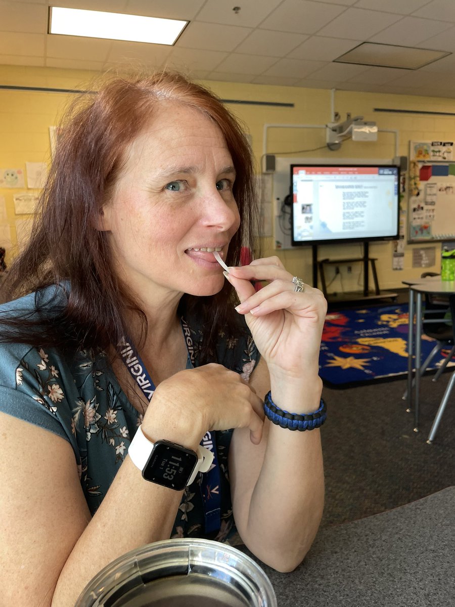 MrsPivonka's tweet photo. For fun, my team @courtlges @MrsThaiPappa @teampride3rd @vronszaloki & admin @MoniqueWatford participated in a taste test experiment! 6/7 of us have the Super Taster dominant gene and one standard taster in the group! Can you tell who’s a super taster?😝 #graditudesnaps #science https://t.co/Z5B407XMko