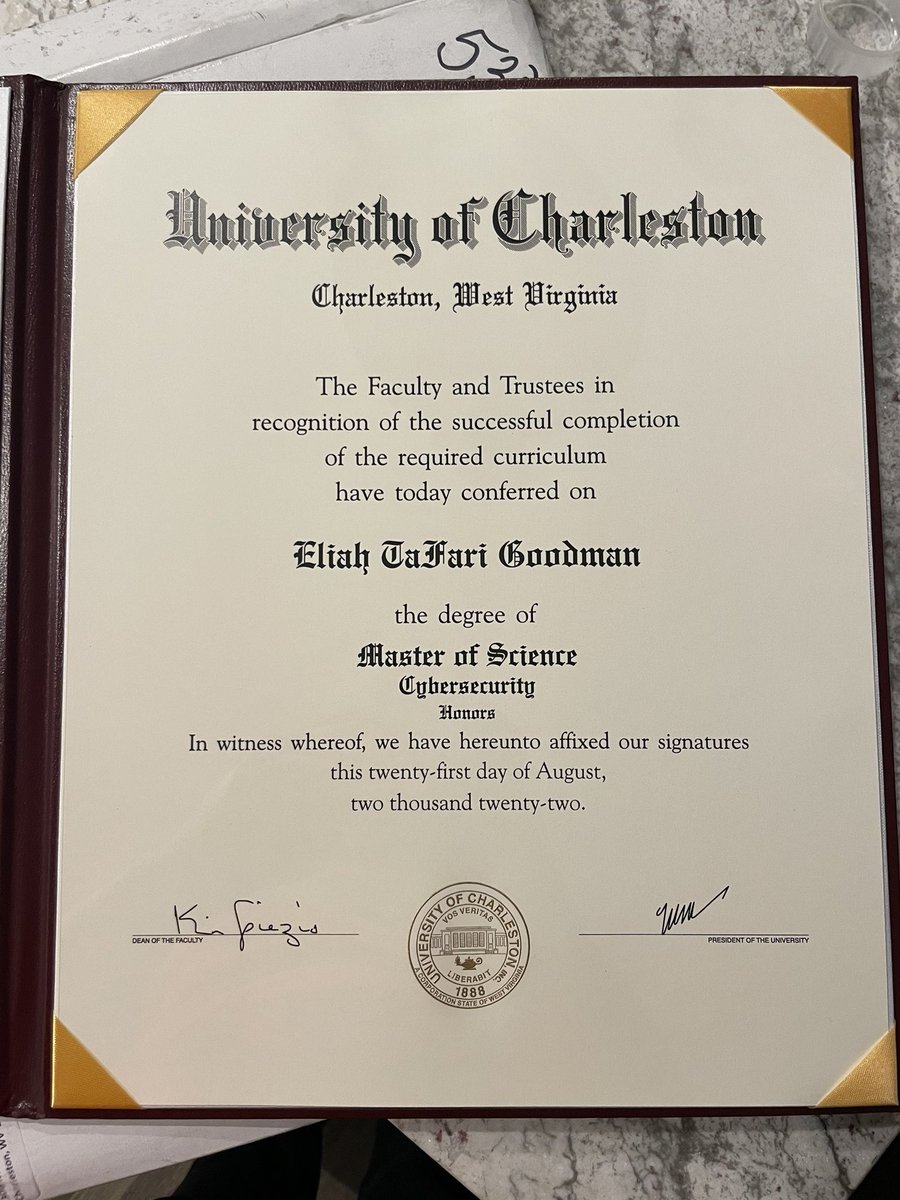 I worked so hard for this ! Nobody can take this away from me. #masterofcybersecurity #3DegreesUp  #honorstudent