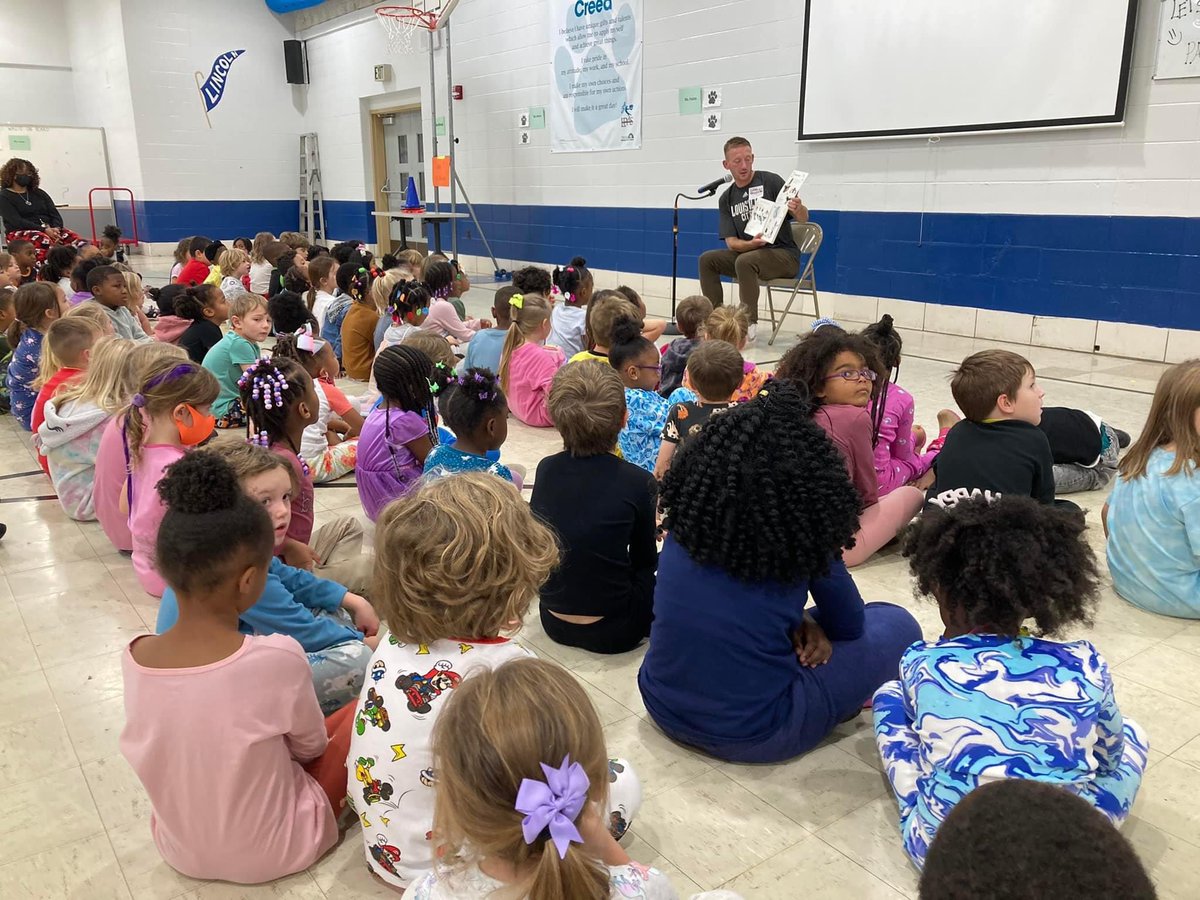 Lincoln Elementary tweet media