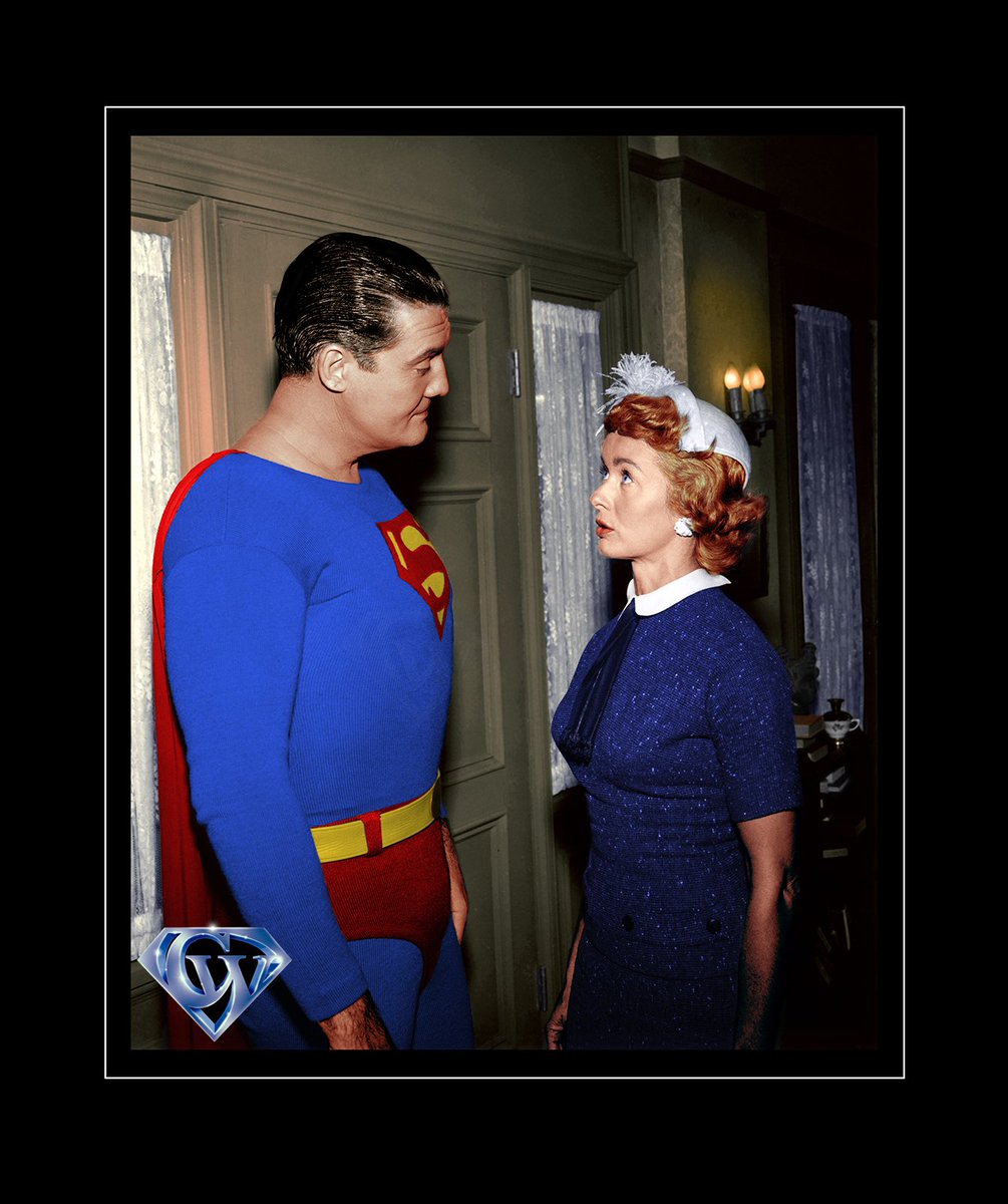 George Reeves:
“Noel! Guess what! Our show is going to fly again soon! I’ll keep you posted!” #theadventuresofsuperman #adventuresofsuperman #georgereeves #georgereevessuperman #clarkkent #noelneill #loislane