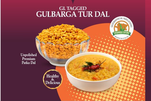 ICRISAT's tweet photo. #NewsAlert || With counterfeit products of geographical indication (GI) tagged ‘#Gulbarga Tur Dal’ (#pigeonpea) being sold at a 30% higher cost, #ICRISAT mentors #farmers and millers on leveraging the #GItag to maximize its commercial value 

Read more: https://t.co/CQr3PtbROU https://t.co/VDF8v5l8Bm