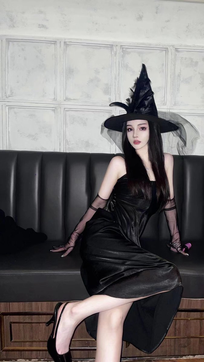 LeinierN's tweet photo. 啊哈~补发一下~ 不给糖果就捣乱🎃🎃🎃#万圣节   
#twitch  #新加坡约炮 #内射 #声控 #颜射 #淫水 #喷潮 #做爱喷水 #马来西亚炮友 #马来西亚学生 #奶头 #性欲逼新加坡强 #操逼 #抠逼 #学生服 #内射 #控精 #足交 #性欲强 #乳交 #新山约炮 #马来西亚 #新加坡 #马来西亚约炮群 #约炮 #KL #线下 https://t.co/g7mW5PONpk