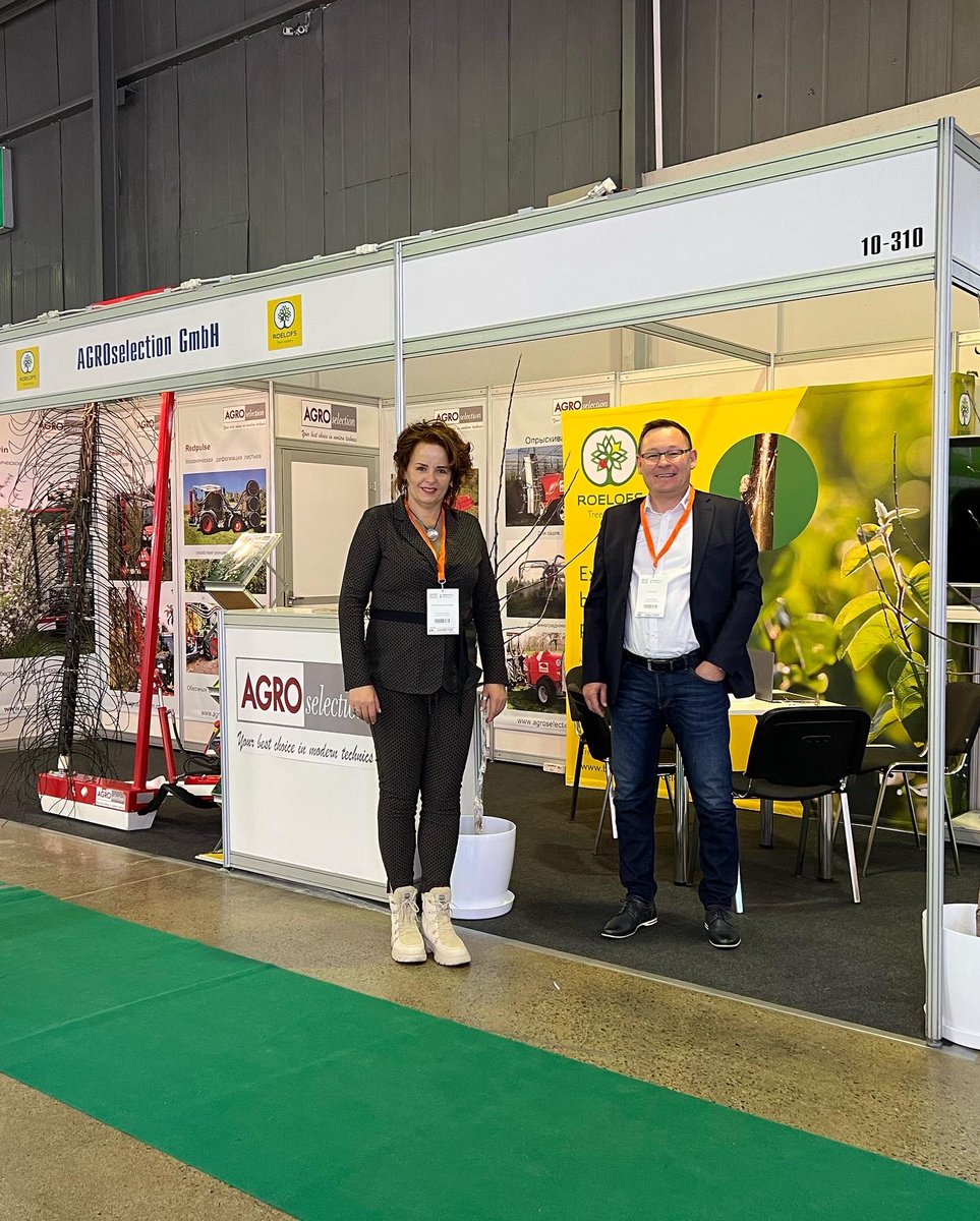 Roelofsbomen's tweet photo. Welcome in stand 10-310 at #agroworldkazakhstan from 2-4 November. Rais Galiev from Agroselection and Claudia Schmitz-Hübsch from Roelofs Tree Nursery are happy to meet. Joining forces: Robust trees and rootstocks for a sustainable orchard. https://t.co/ouUaiKnvPv