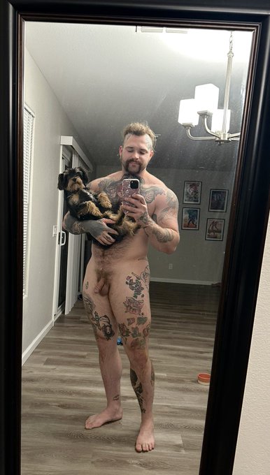 Lil life update! Been focusing on tattooing and body building, I&rsquo;m a national qualifier! Currently weighing