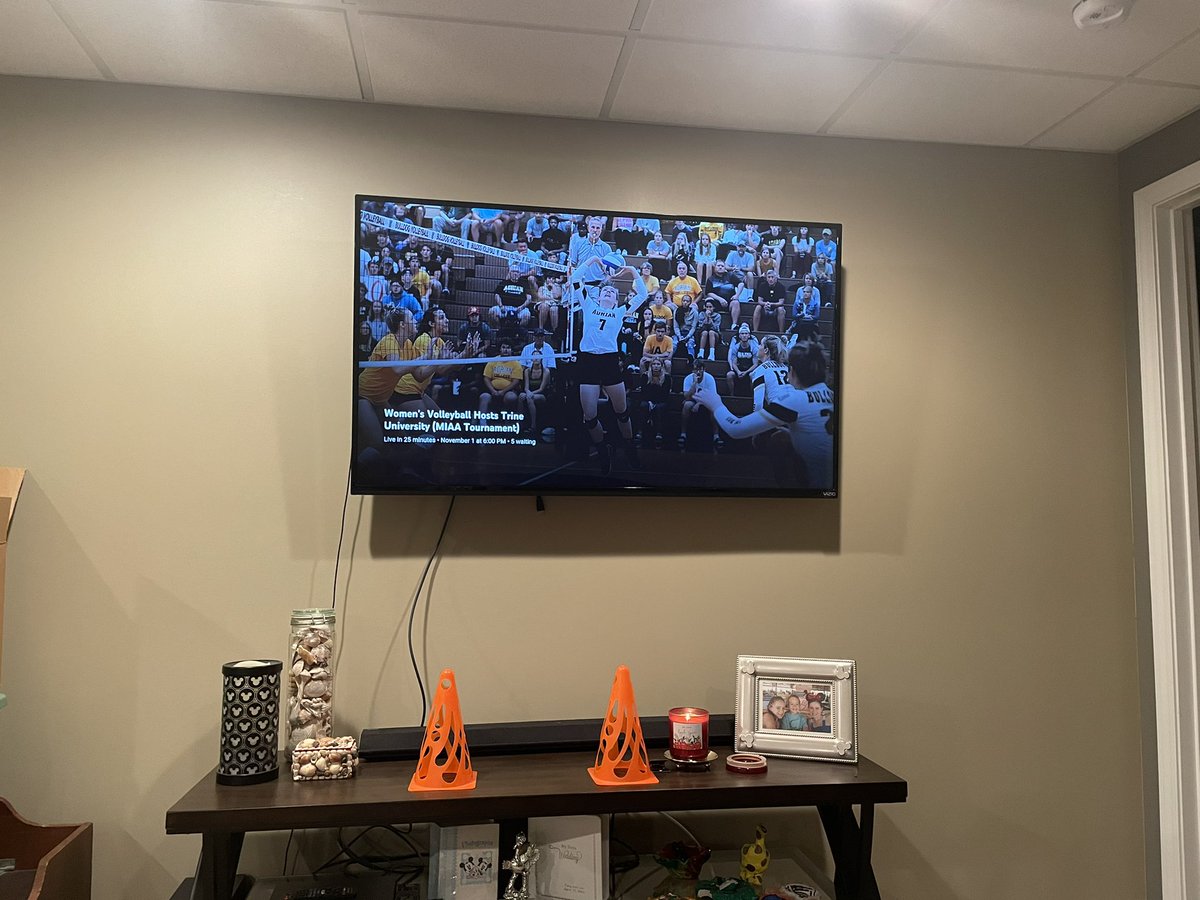 Jenf7435's tweet photo. @AdrianWVB  great 1st game! Keep it up! Watch party in Chicago with some good luck cones!! https://t.co/2pkhCYDRnI