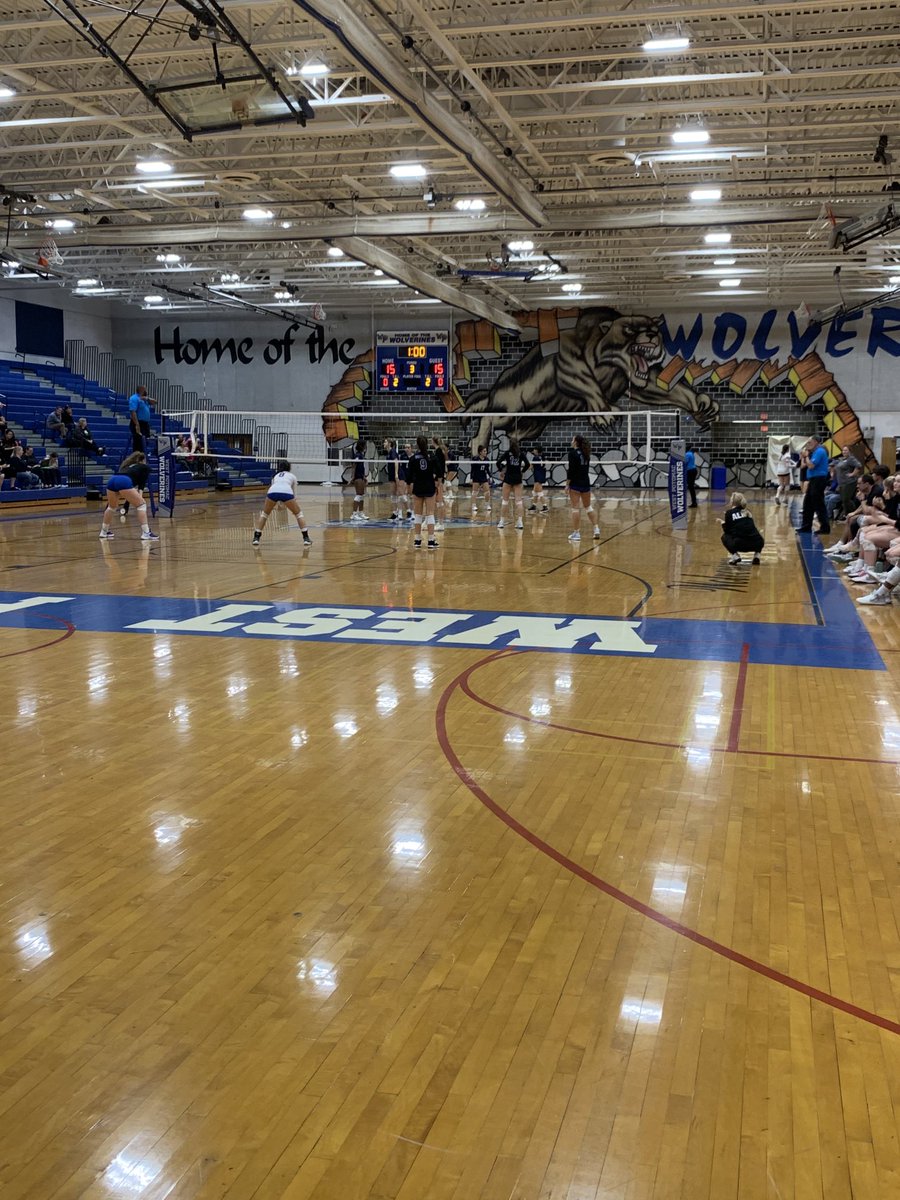 SoCoADSA's tweet photo. Region Volleyball. 💙💚🐎🏐#LetsGoSoCo @SoCoStallions @SoCo_SportsMed @SoCoVolleyball @MLWootenDSA https://t.co/XF16hmPt6i