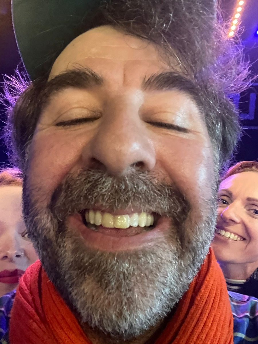 SceneoftheGee's tweet photo. Meet your heroes โค๏ธ
#davidodoherty #livecomedy #theleadmill
@Leadmill @phlaimeaux https://t.co/gp7Qxo3cEf