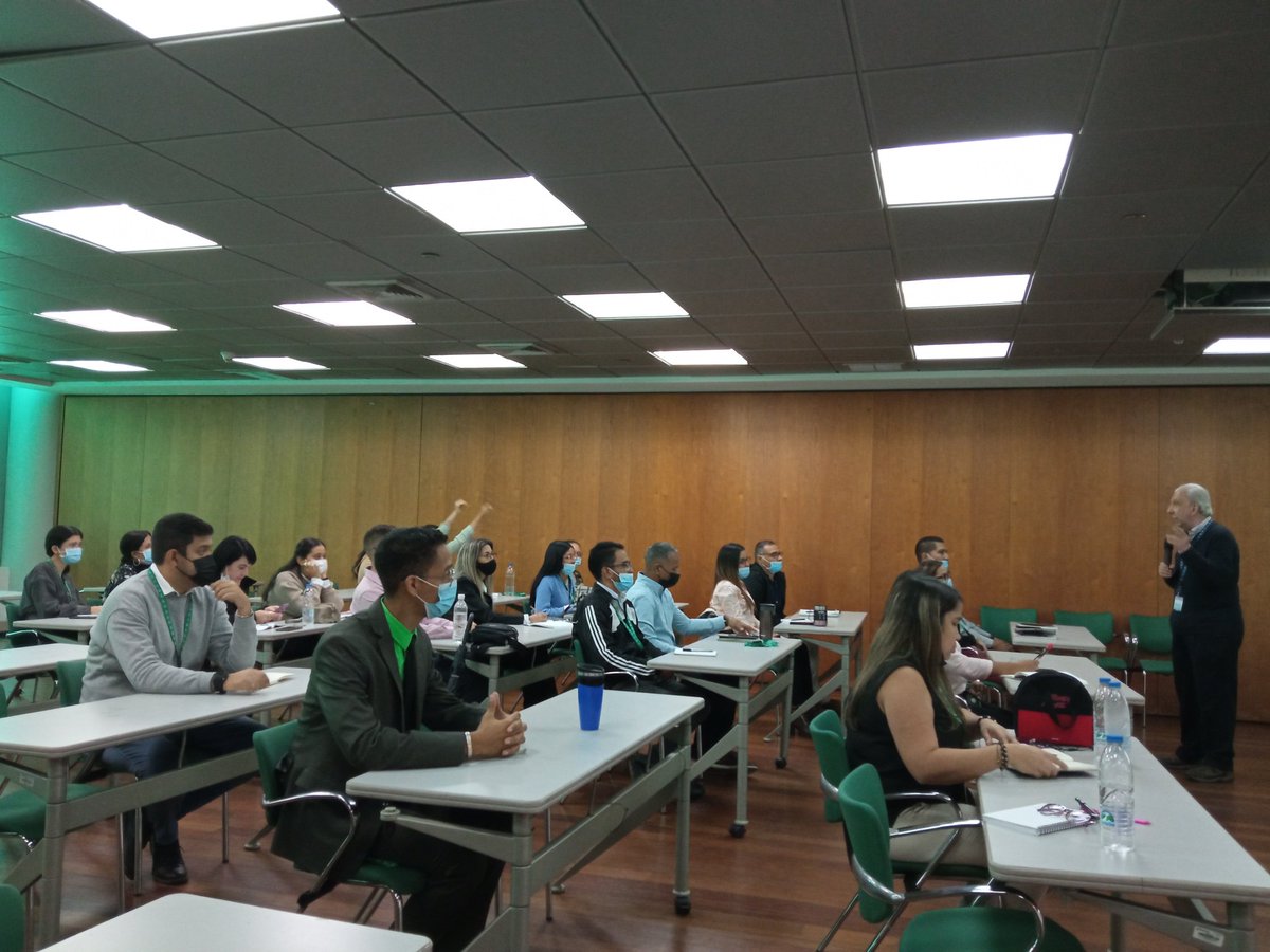 gerbasigonzalo's tweet photo. Hoy continuamos con el Taller Teórico Práctico en materia de Prevención de Legitimación de Capitales en BANESCO. https://t.co/z9rb2slR2H