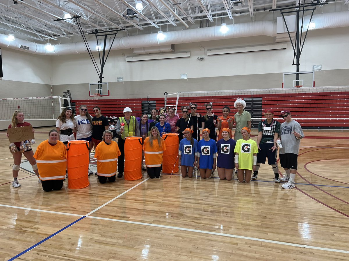 IUKVB's tweet photo. Halloween Practice 2022 🐾🎃❤️ https://t.co/2wMRfOJMHj