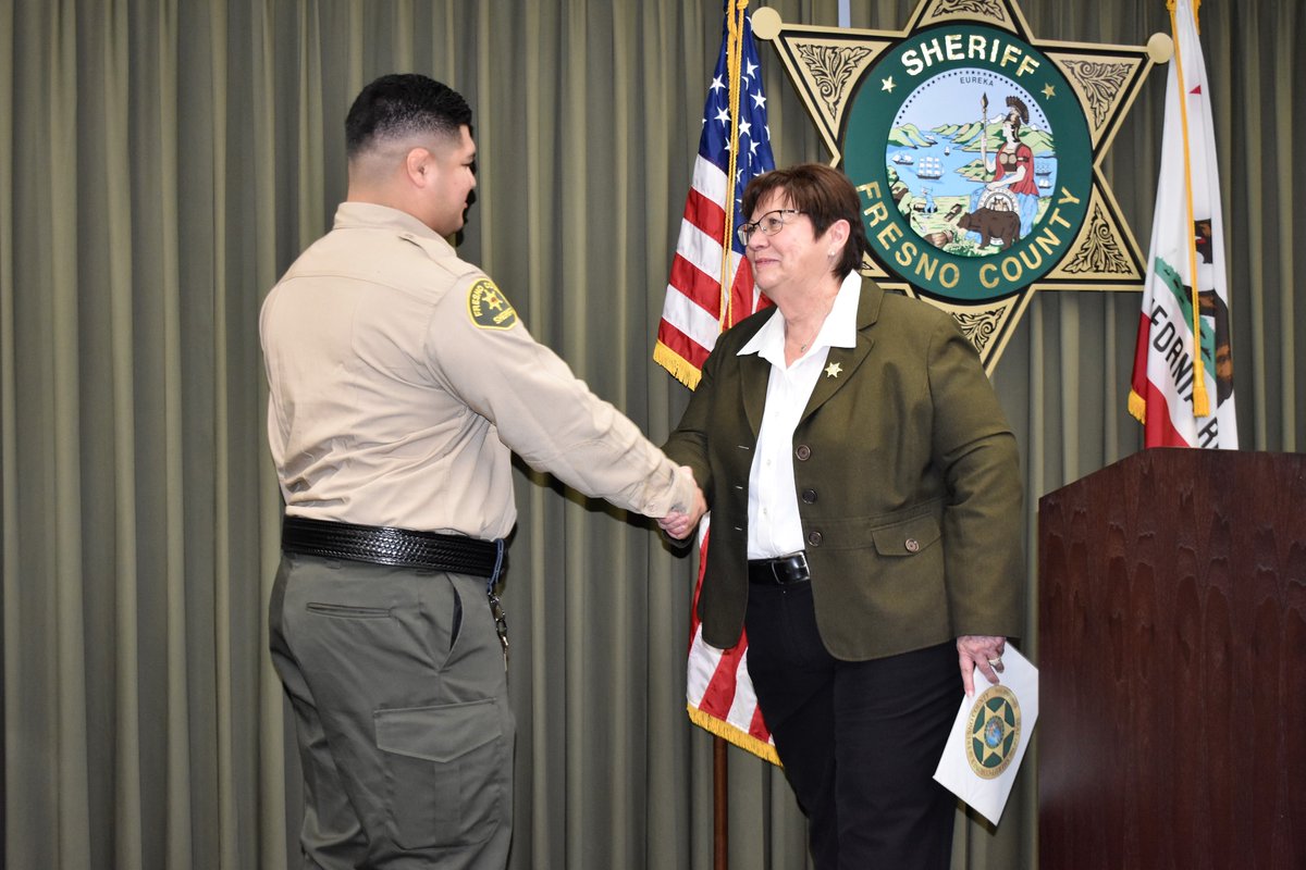 FresnoSheriff's tweet image. Continuing a Family Legacy in Law Enforcement

@MargaretMims is proud to swear in Aaron Mora as a new correctional officer.  Aaron is the son of former @FresnoSheriff Detective Jose Mora.  Jose passed away in the line of duty in 2020.
